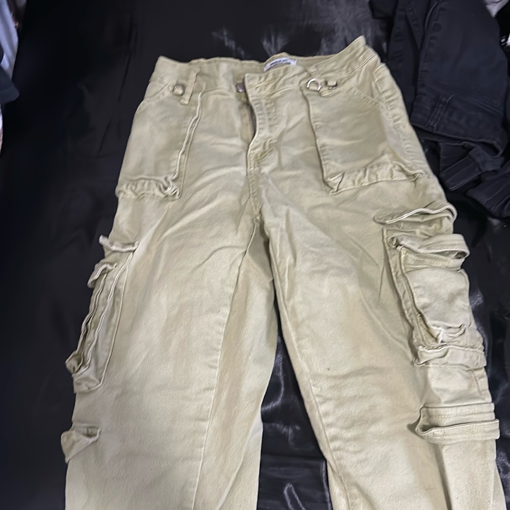 Green cargo pants